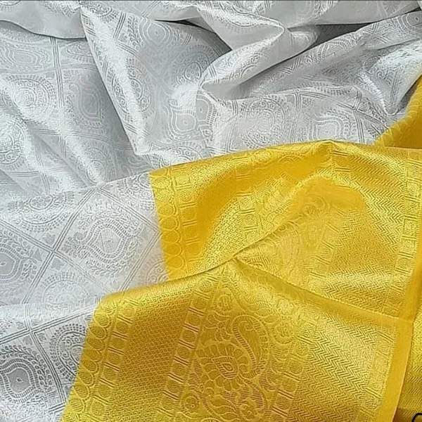 Yellow_Embellished_Banarasi_Jacquard_Saree_(Yellow)